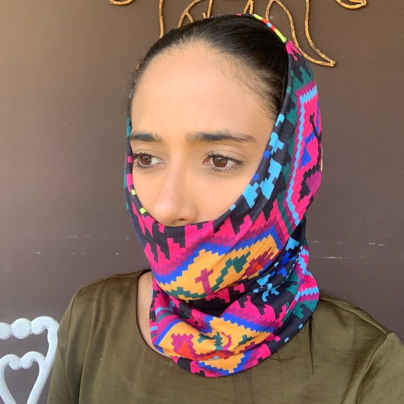 🌟HOST PICK🌟 Multi-functional Seamless Face Mask - Picture 2 of 8